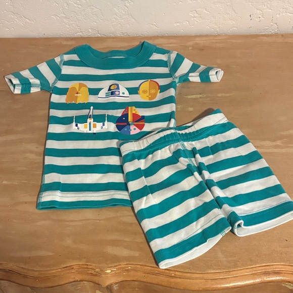 Hanna Andersson Other - Hanna Andersson Pajamas (US 2)